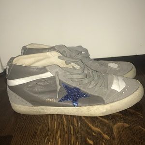 Golden good GREAT CONDITION!!! Only worn twice